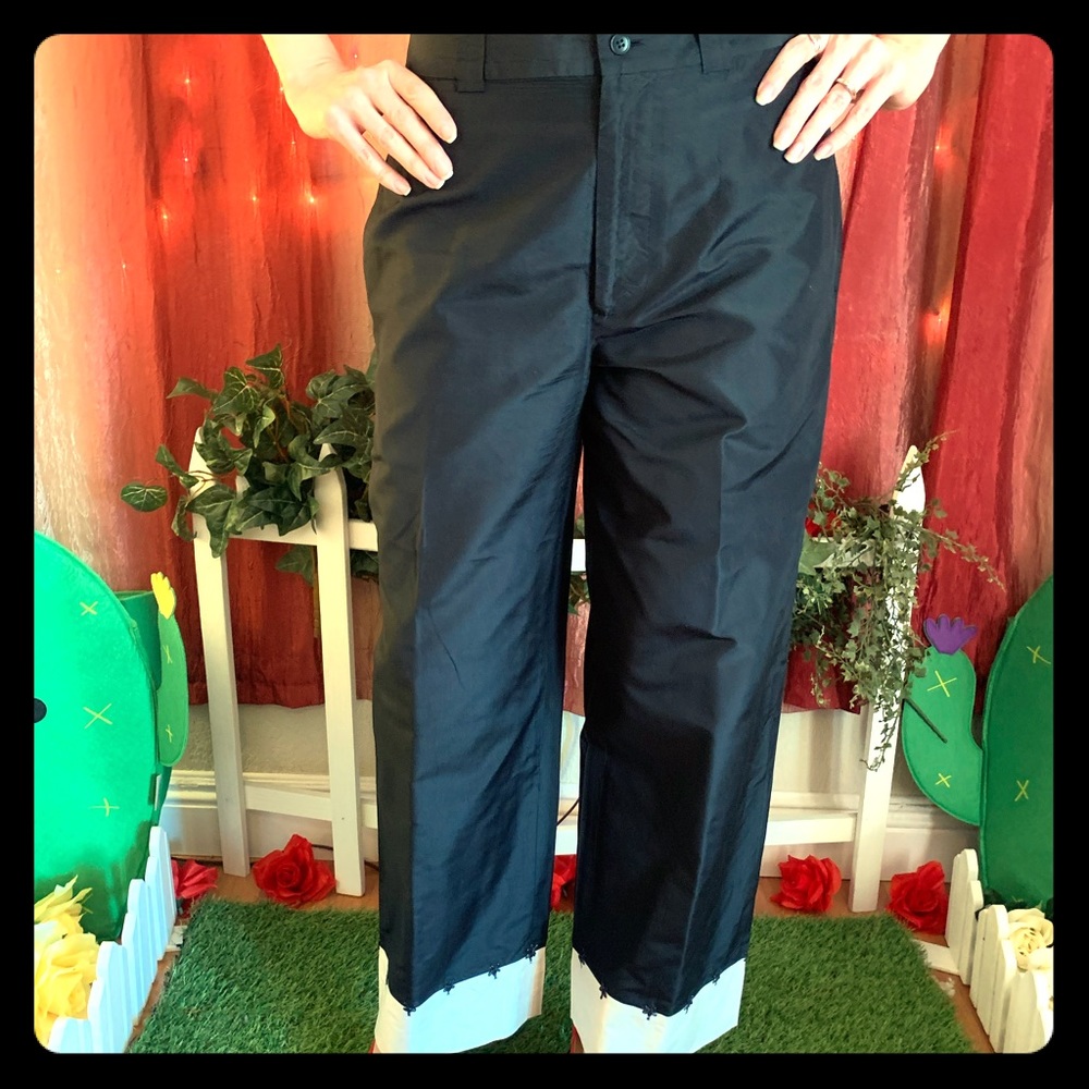 Saks Fifth Ave 100% Silk pants.